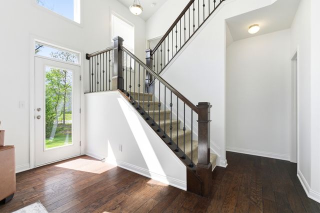 304 Glen Crossing Drive, Etna, OH 43062