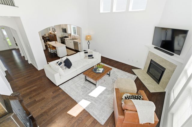 304 Glen Crossing Drive, Etna, OH 43062