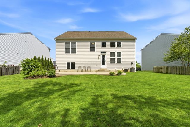 304 Glen Crossing Drive, Etna, OH 43062
