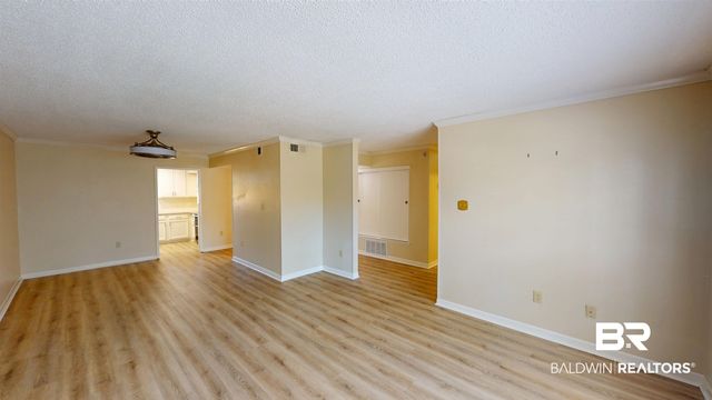 2901 Grant Street 902, Mobile, AL 36606
