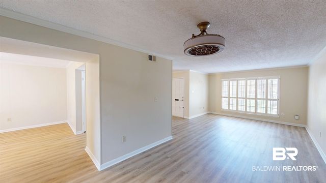 2901 Grant Street 902, Mobile, AL 36606