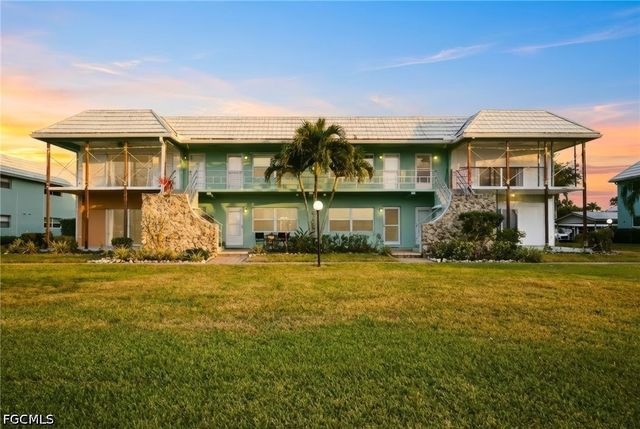 3225 E Riverside DR 31C, Fort Myers, FL 33916