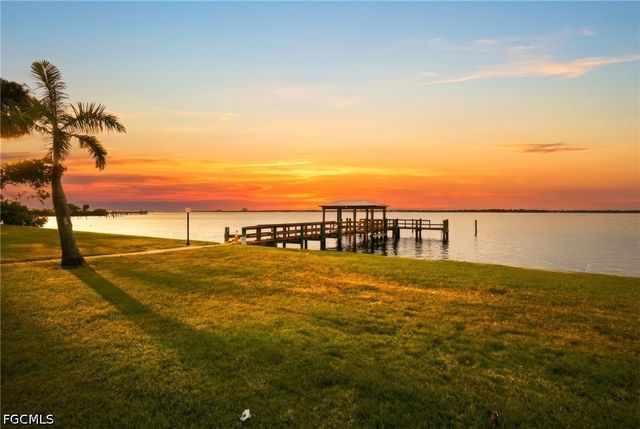 3225 E Riverside DR 31C, Fort Myers, FL 33916