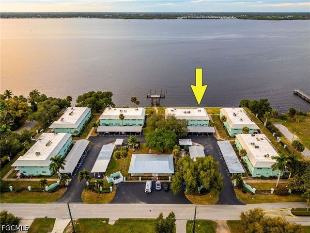 3225 E Riverside DR 31C, Fort Myers, FL 33916