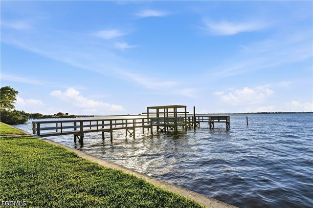 3225 E Riverside DR 31C, Fort Myers, FL 33916