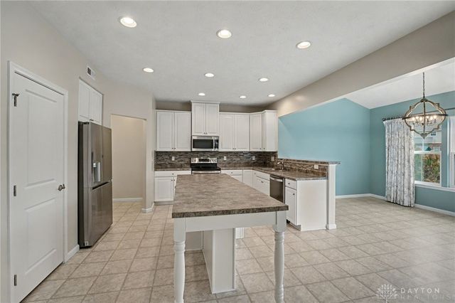 1642 Cedar Creek Drive, Clearcreek Twp, OH 45458