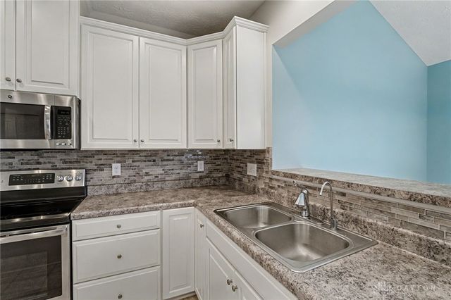 1642 Cedar Creek Drive, Clearcreek Twp, OH 45458