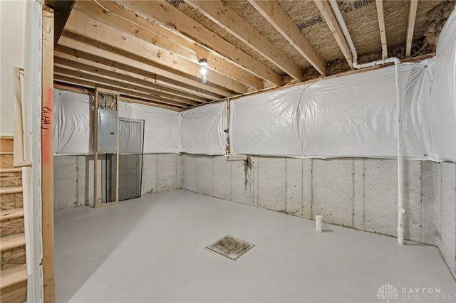 1642 Cedar Creek Drive, Clearcreek Twp, OH 45458