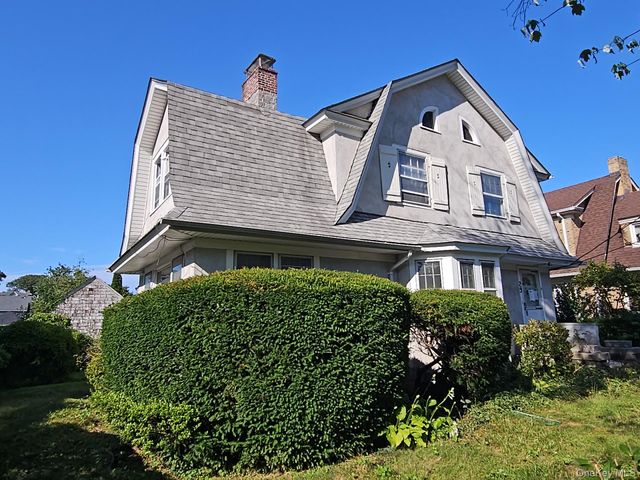 29 Marshall Road, Yonkers, NY 10705