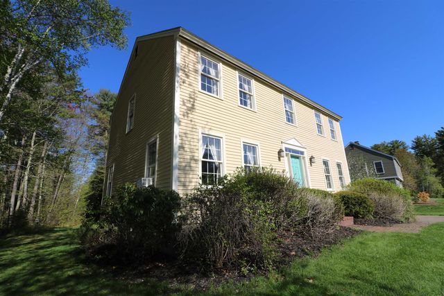 2 Blue Heron Drive, Dover, NH 03820