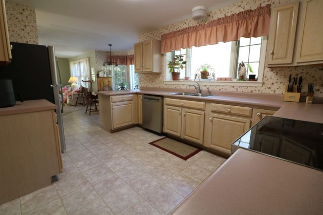 2 Blue Heron Drive, Dover, NH 03820
