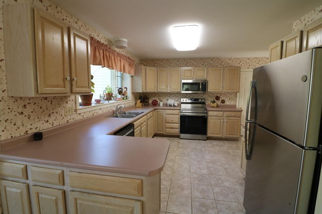 2 Blue Heron Drive, Dover, NH 03820