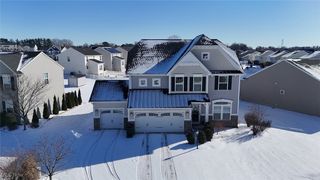 6562 Pine Bluff Avenue NE, Canton, OH 44721