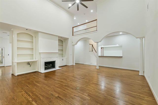 82 Broad Cove Lane, Montgomery, TX 77356