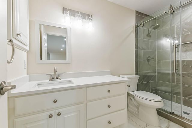 82 Broad Cove Lane, Montgomery, TX 77356
