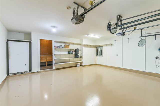 82 Broad Cove Lane, Montgomery, TX 77356