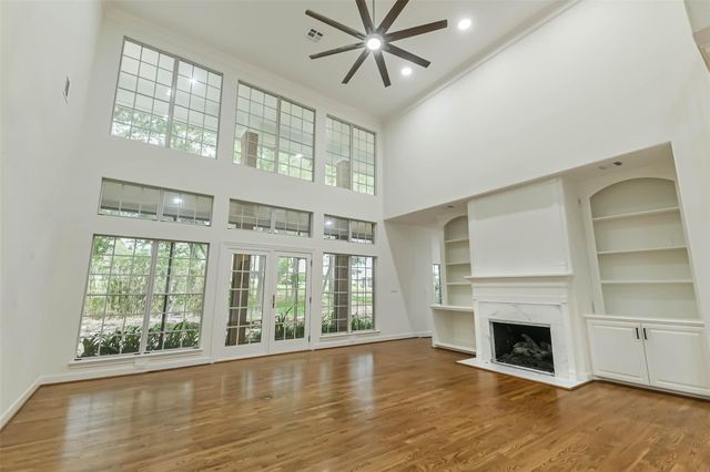 82 Broad Cove Lane, Montgomery, TX 77356