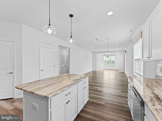 43 QUEENSFERRY DR, Williamstown, NJ 08094