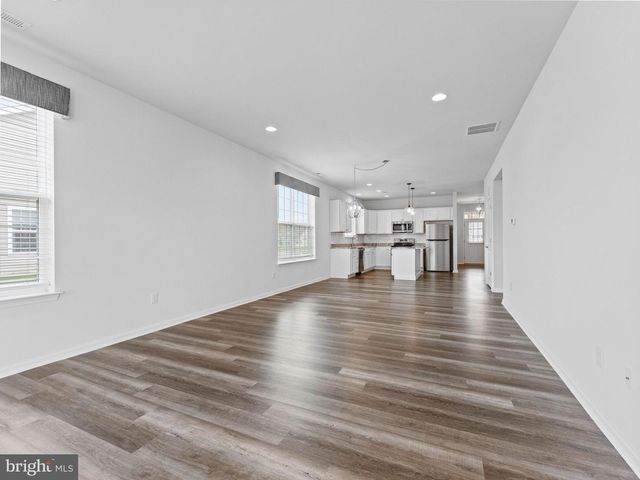 43 QUEENSFERRY DR, Williamstown, NJ 08094