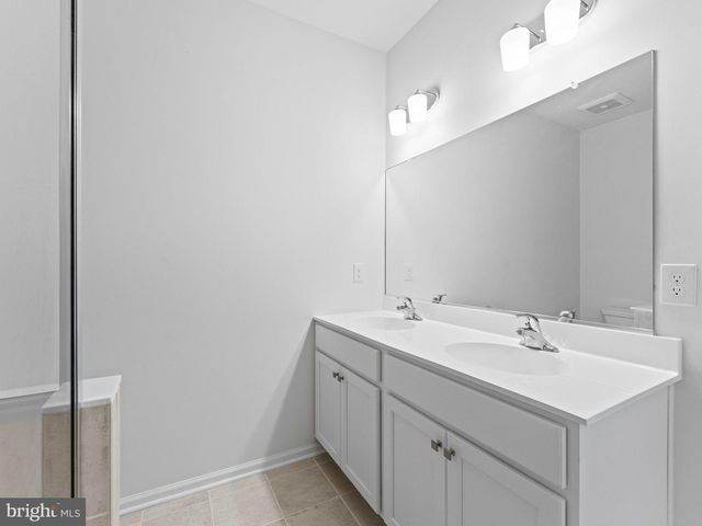 43 QUEENSFERRY DR, Williamstown, NJ 08094