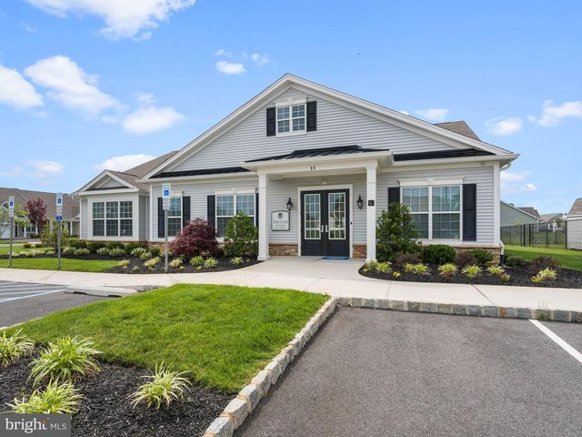 43 QUEENSFERRY DR, Williamstown, NJ 08094