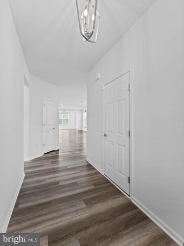 43 QUEENSFERRY DR, Williamstown, NJ 08094
