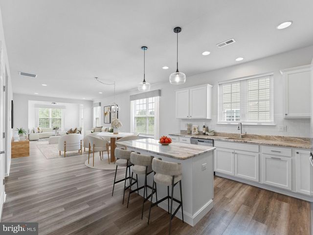 43 QUEENSFERRY DR, Williamstown, NJ 08094