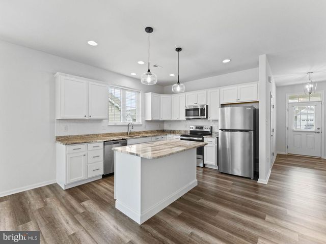 43 QUEENSFERRY DR, Williamstown, NJ 08094