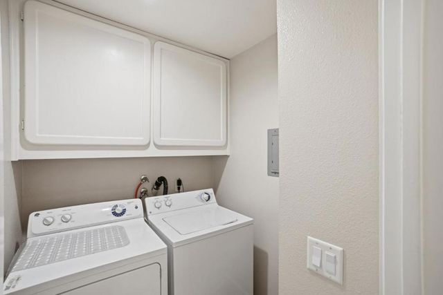 461 Dela Vina Avenue 103, Monterey, CA 93940