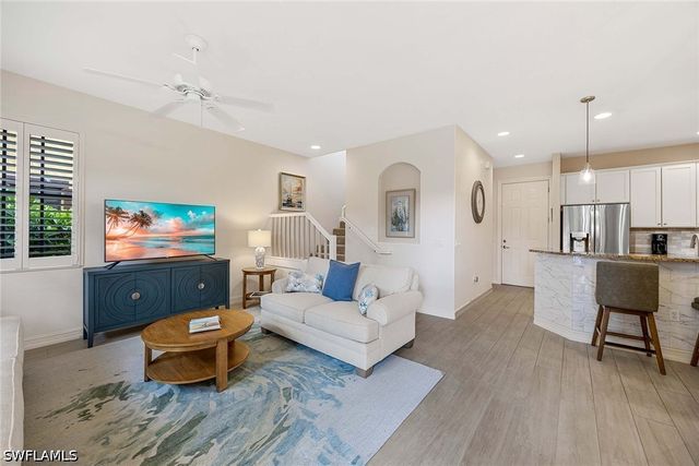 9076 Rialto ST 62, Naples, FL 34113