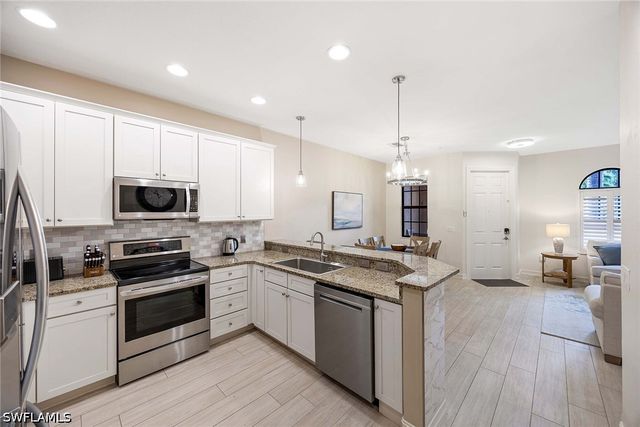 9076 Rialto ST 62, Naples, FL 34113