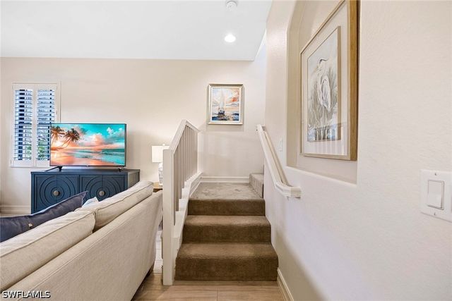 9076 Rialto ST 62, Naples, FL 34113