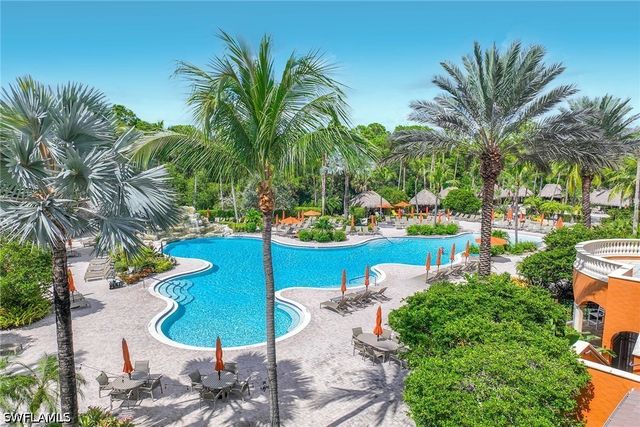 9076 Rialto ST 62, Naples, FL 34113