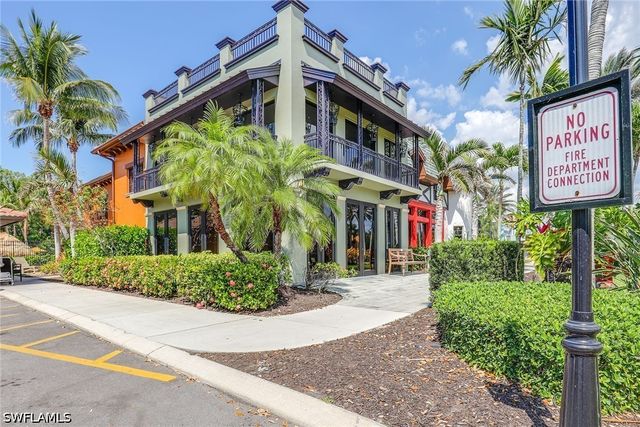 9076 Rialto ST 62, Naples, FL 34113