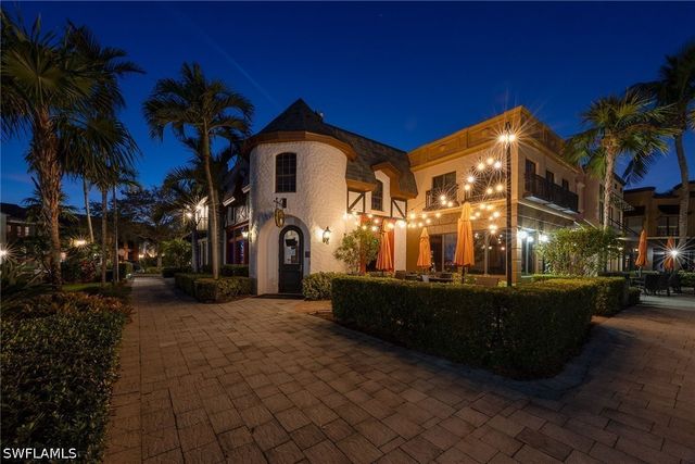 9076 Rialto ST 62, Naples, FL 34113