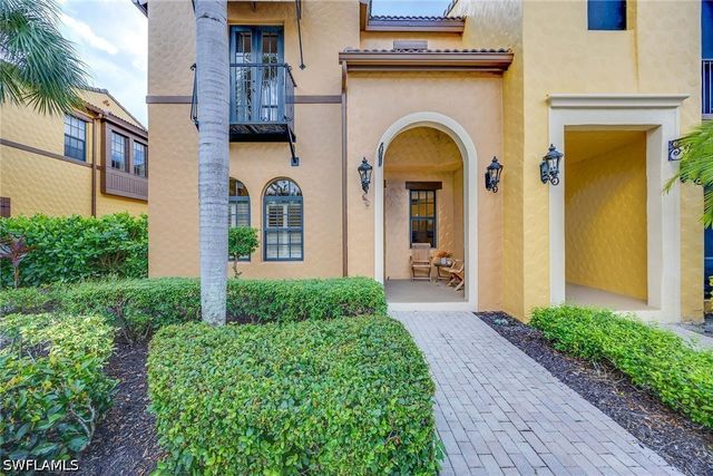 9076 Rialto ST 62, Naples, FL 34113