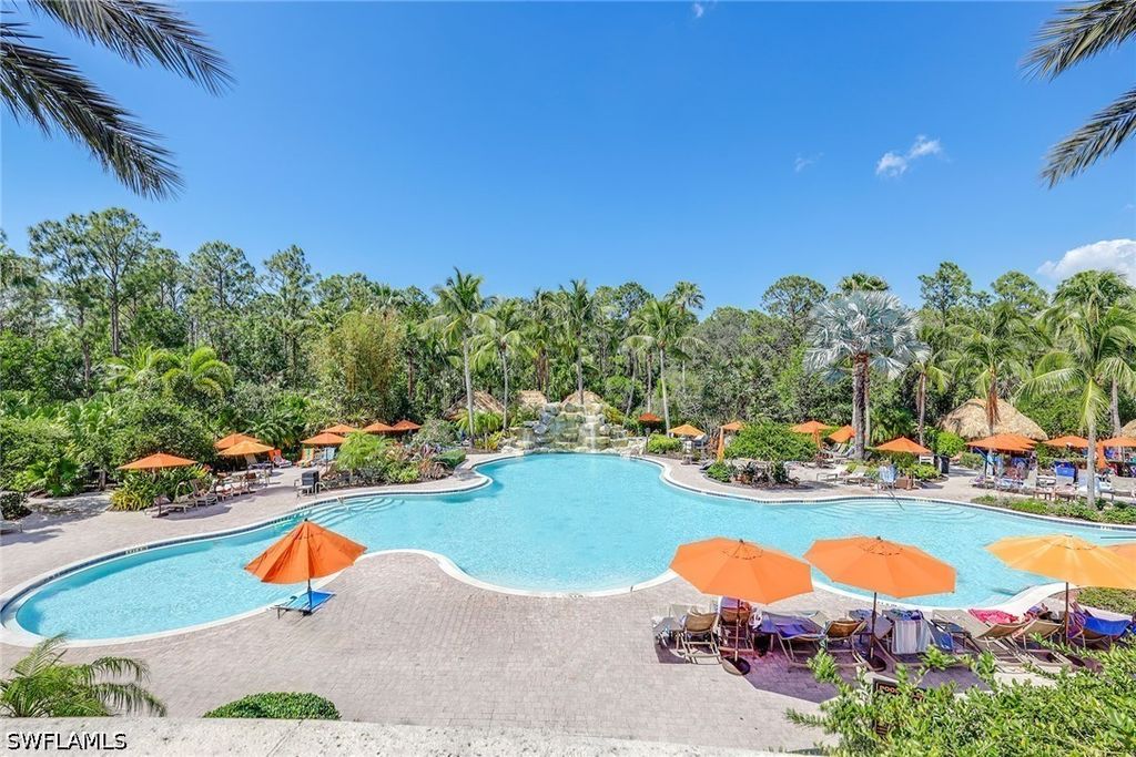 9076 Rialto ST 62, Naples, FL 34113