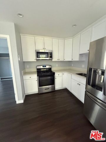 6211 Anastasia Street, Simi Valley, CA 93063