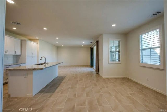 501 Trailblaze, Irvine, CA 92618