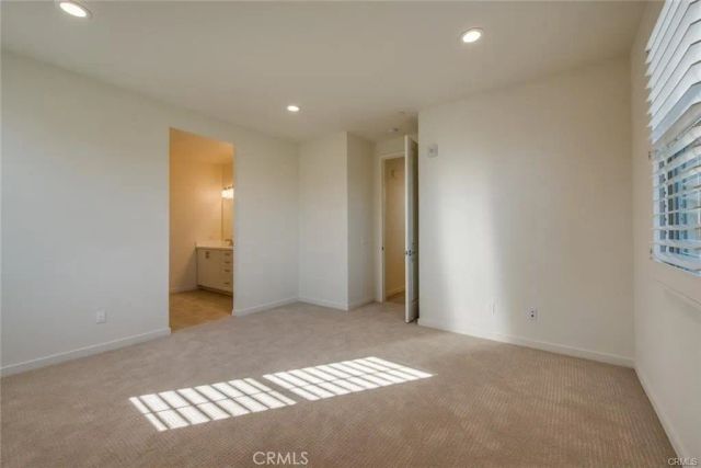 501 Trailblaze, Irvine, CA 92618