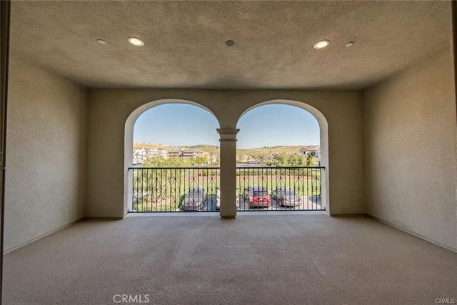 501 Trailblaze, Irvine, CA 92618