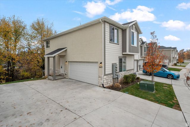 645 S PLUM CREEK LN, Ogden, UT 84404
