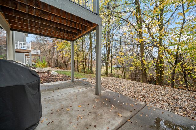 645 S PLUM CREEK LN, Ogden, UT 84404