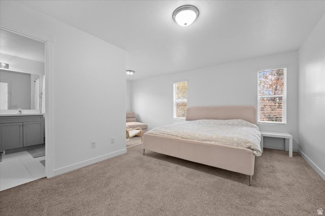 645 S PLUM CREEK LN, Ogden, UT 84404