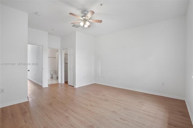 5610 NW 114th Pl 205, Doral, FL 33178