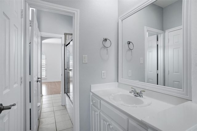1717 Briaroaks Drive, Flower Mound, TX 75028