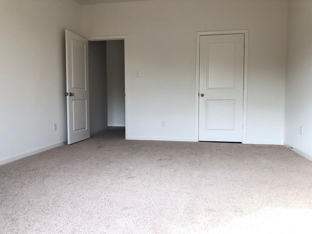 718 Windsor Court, Lavon, TX 75166