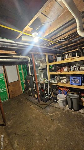 1131 Linus Street, Grand Blanc, MI 48507