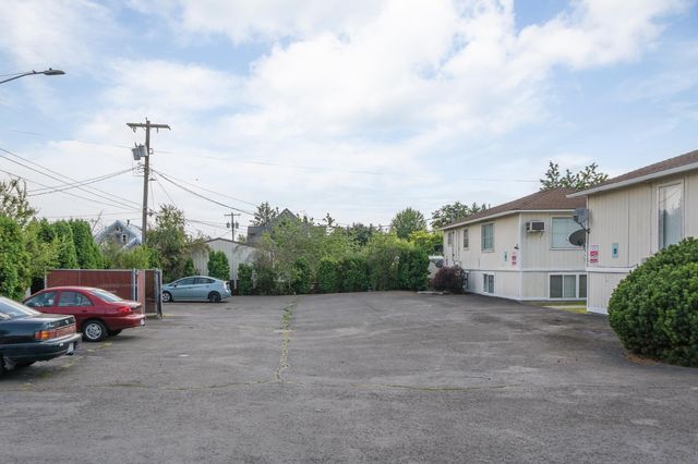 3222-3224 N Madison St, Spokane, WA 99205
