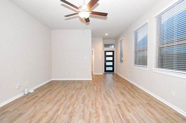 10533 Wild Chives, Conroe, TX 77385